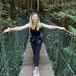 Meet your Posher, Sky